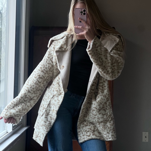 Leopard Print Faux Fur Coat - Picture 2 of 9